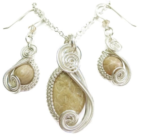 Fossile Koralle Schmuck Set Sterling Silber Kette & Ohrringe Mit Swarovski Kristallen von HeatherJordanJewelry