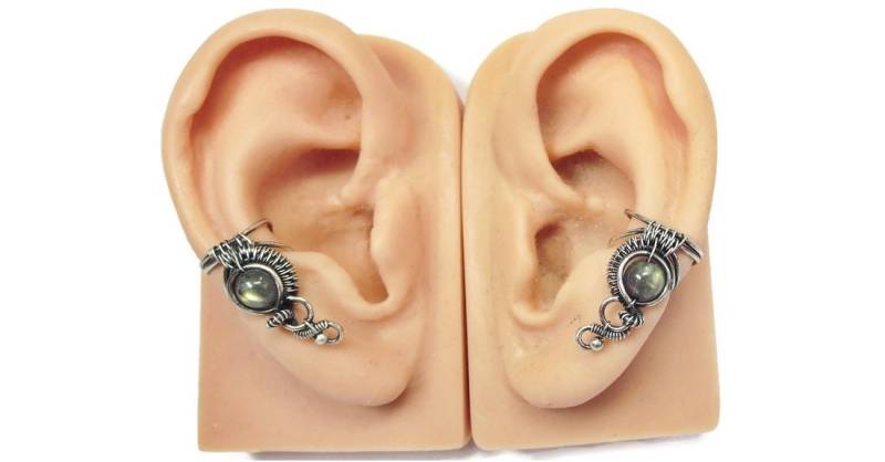 Labradorit Sterling Silber Ohrmanschette - Handgefertigte Draht Gewebt Wrap Ohrring Für Gothic & Steampunk Stil von HeatherJordanJewelry