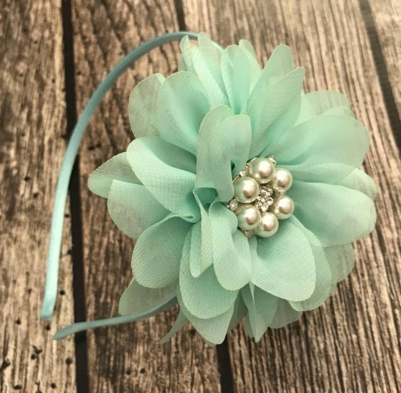 Mint Blumenmädchen Stirnband, Blumenmädchen, Hochzeitsstirnband, Harte Kind Stirnband von Heavenandhalos