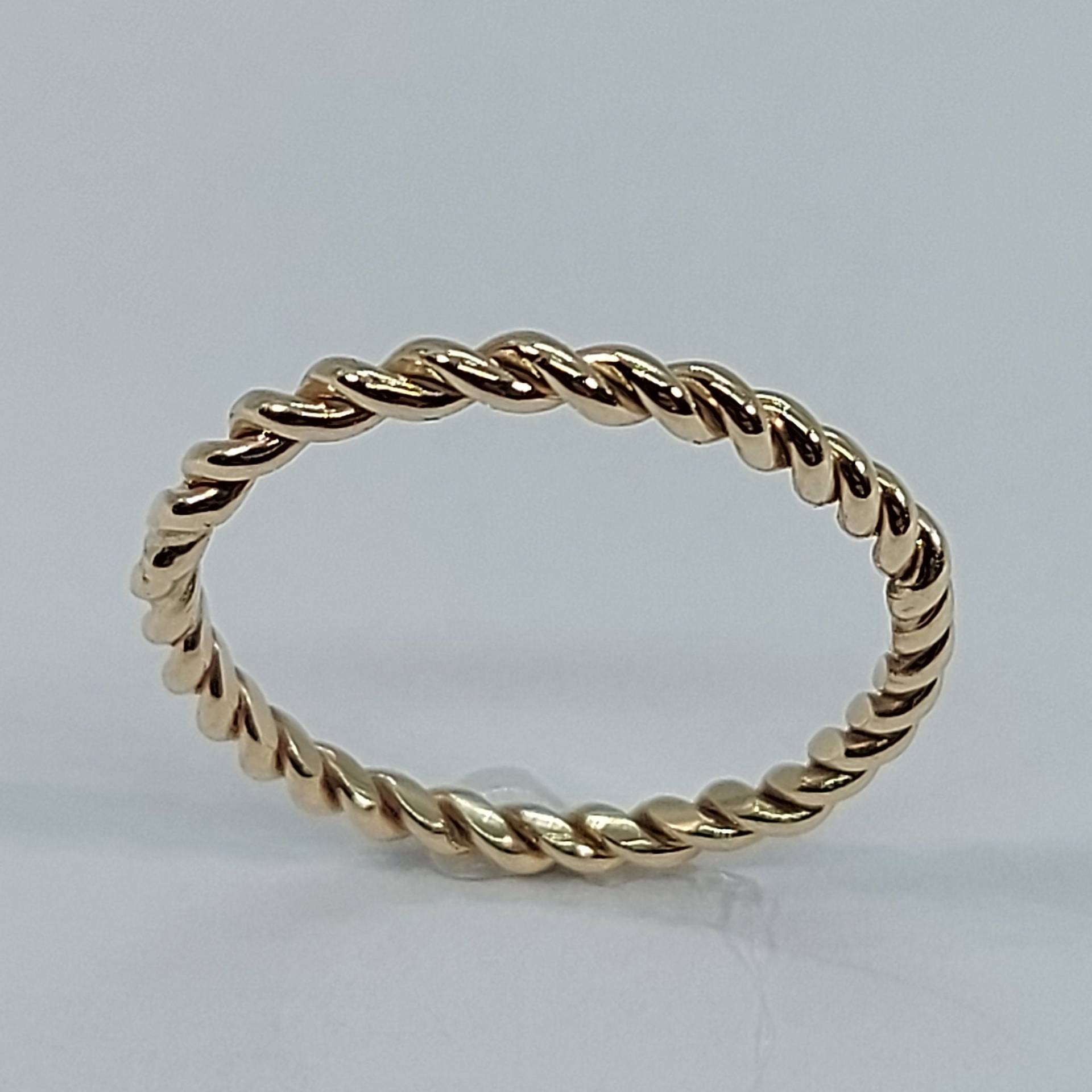 Zierlicher Goldring, Dünner Ring, Zierlicher Gelbgoldring, 10K Gelbgold, Stapelbarer Goldbänder, Geschenk Für Sie, Band Gold, Mädchenband von HeavenlyGolden