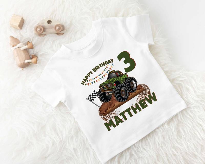 Personalisierte Jungen T-Shirt, Monster Truck Dirt Kundgebung, Geburtstag Party Thema von HeavenlyHandmadesGB