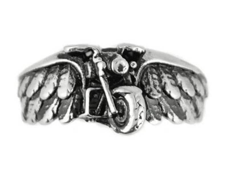 Herren Und Damen Motorrad Engel Flügel Ring Unisex Biker Edelstahl Heavy Metal Schmuck Sk1860 Größen 5-13 von HeavyMetalJewelryInc