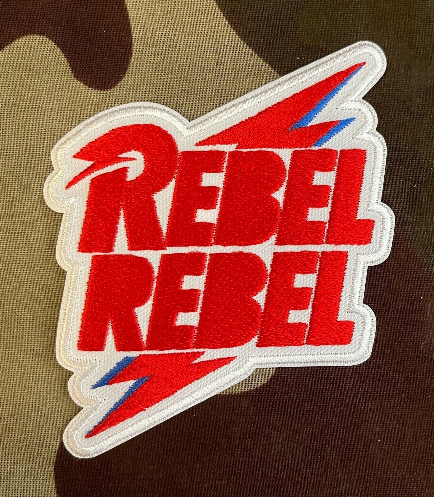 David Bowie Rebel Aufnäher B070P von Heavylowmerchandise