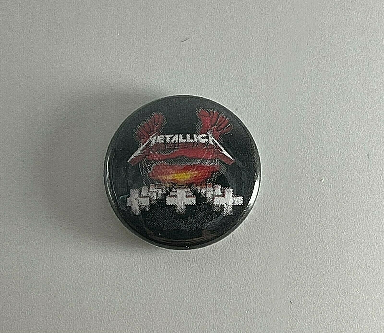 Metallica Master Of Puppets 1" Button M013B Anstecknadel von Heavylowmerchandise