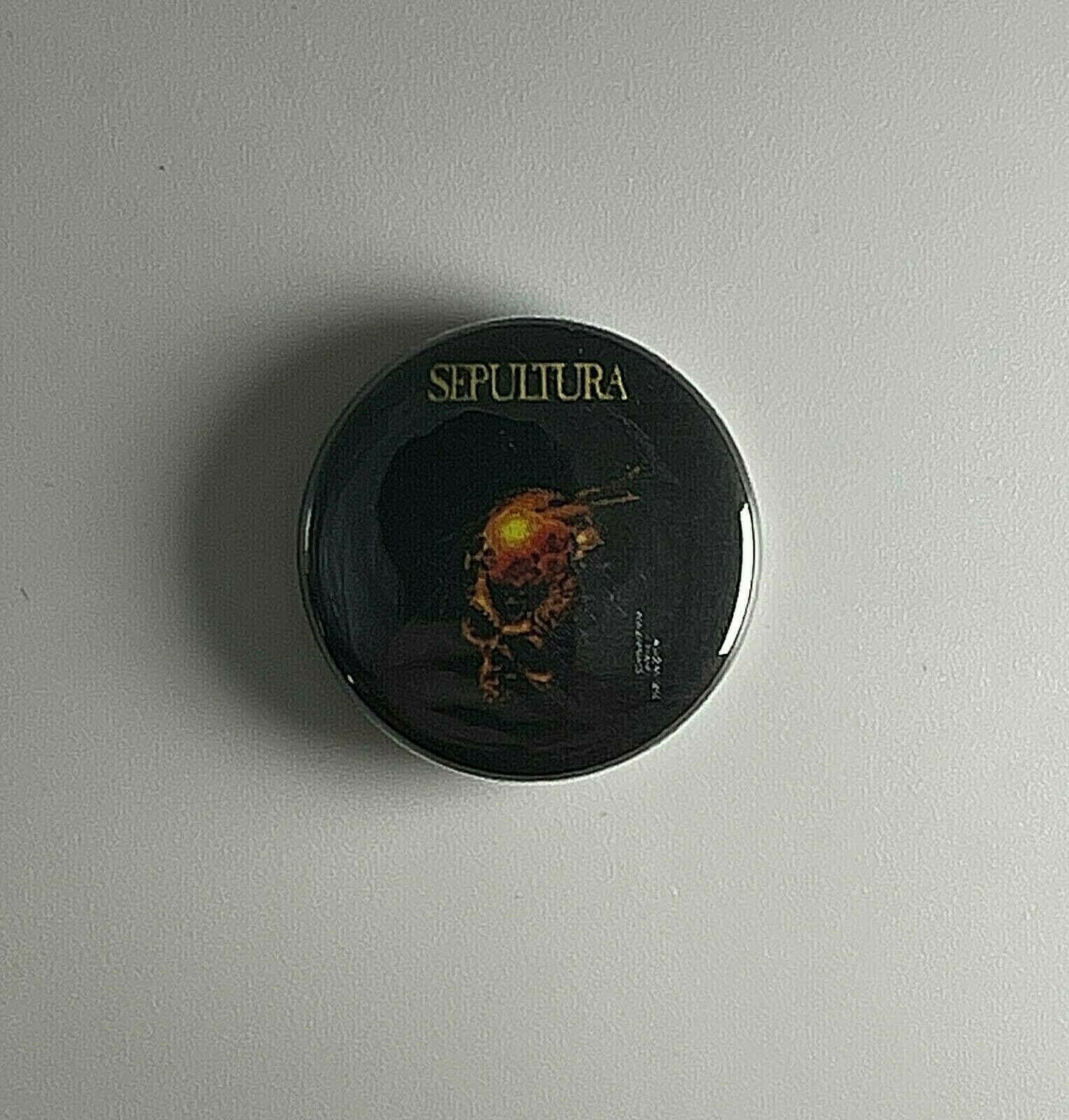 Sepultura Beneath The Remains 1" Button S027B Anstecknadel von Heavylowmerchandise