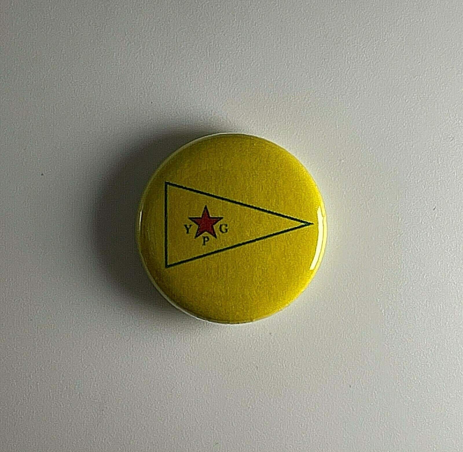 Ypg Flagge 1" Button Y003B Abzeichen Pin Rojava Volksverteidigung Einheit Kurdistan Ypj von Heavylowmerchandise