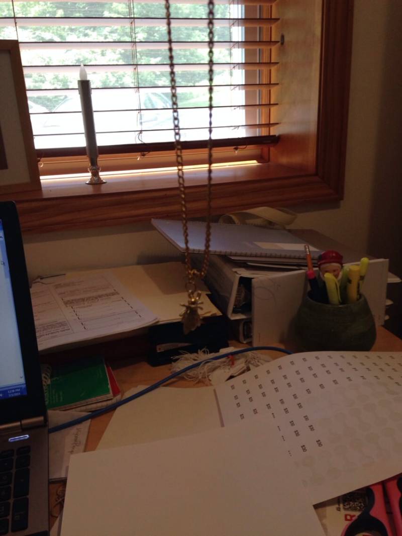 Biene-Halskette von HedgehogCrafter