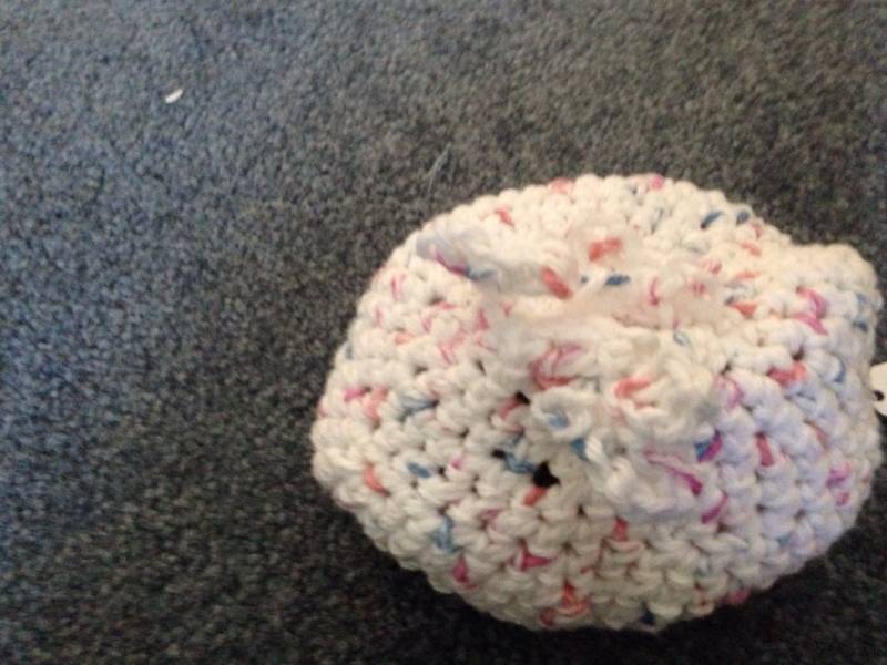 Chrocheted Baby Mütze von HedgehogCrafter