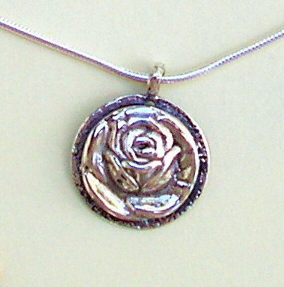 Rose Anhänger, Sterling 925 Silber Halskette Mit Delikaten Schmuck, Israelisch, Handgemachtes Geschenk von HedvaElanyJewelry