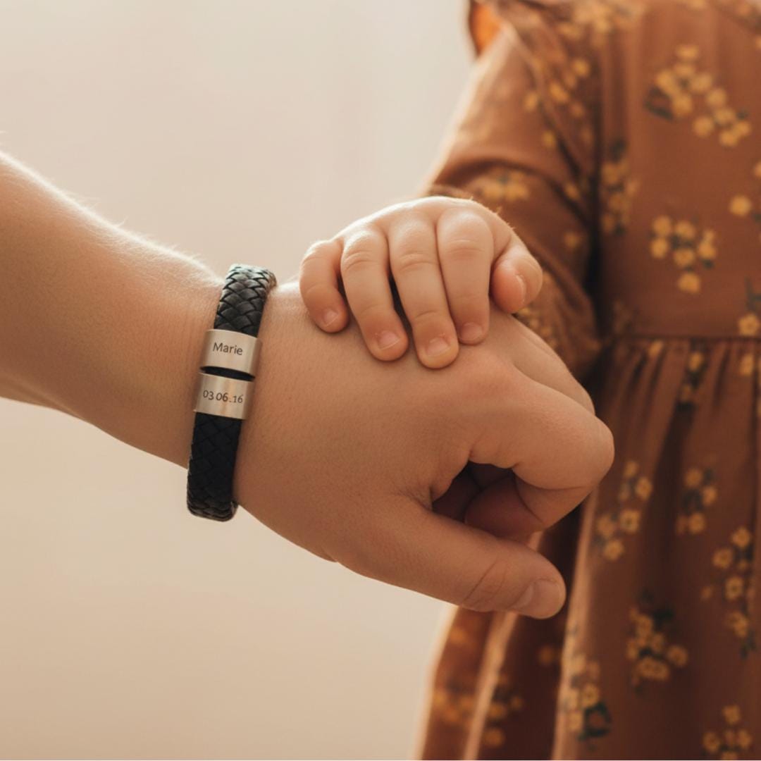 Personalisiertes Lederarmband Für Männer - Armband Mit Gravur Herren Schmuck Aus Leder Und Edelstahl 2 Elemente Geschenk Ihn von HeidemanSchmuckStore