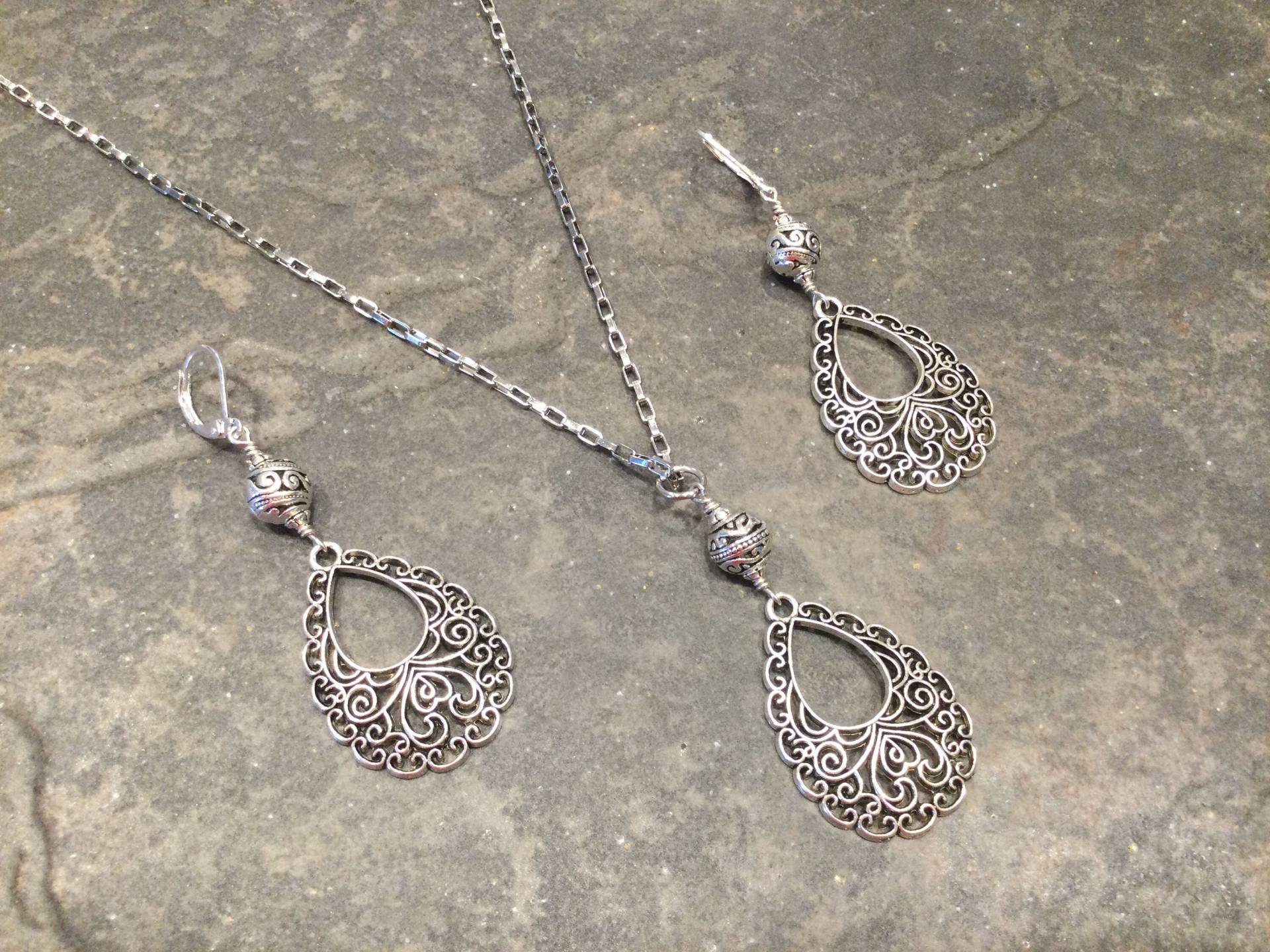 Abend Lange Filigrane Halskette Und Ohrringe Mit 61 cm Kette Sterling Silber An Brisur Abend Lange Filigrane Halskette Und Ohrringe Mit 61 cm Kette Sterling Silber An Brisur von HeidiDiCesareDesigns