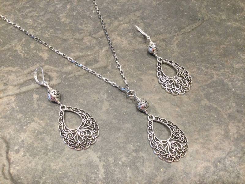 Abend Lange Filigrane Halskette Und Ohrringe Mit 61 cm Kette Sterling Silber An Brisur von HeidiDiCesareDesigns