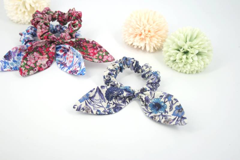 Liberty Print Retro Knoten Haargummi, Rachel Print, Tana Lawn Liberty Print Retro Knoten Haargummi, Rachel Print, Tana Lawn von HeidisHoard