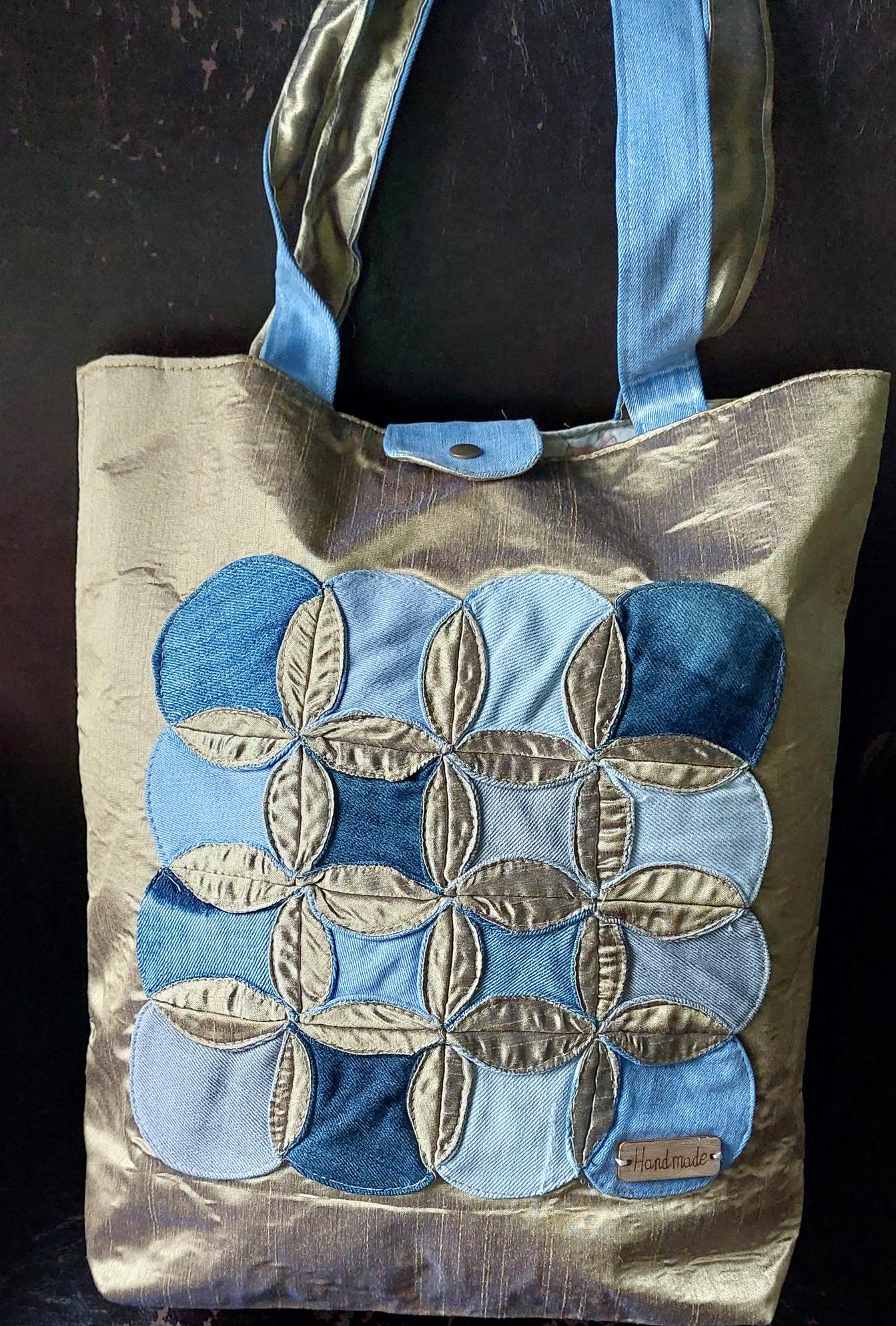 Upcycled Jeans Patchwork Tasche, Denim Recycelte Umhängetasche, Eco Freundliche Einkaufstasche Upcycled Jeans Patchwork Tasche, Denim Recycelte Umhängetasche, Eco Freundliche Einkaufstasche von HeidisNaehzimmer