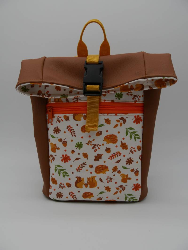 Rucksack Für Kinder, Kinderrucksack, Faltrucksack Mit Tiermotiven Und Innen-Außentasche. Handarbeit von Heidrunikate