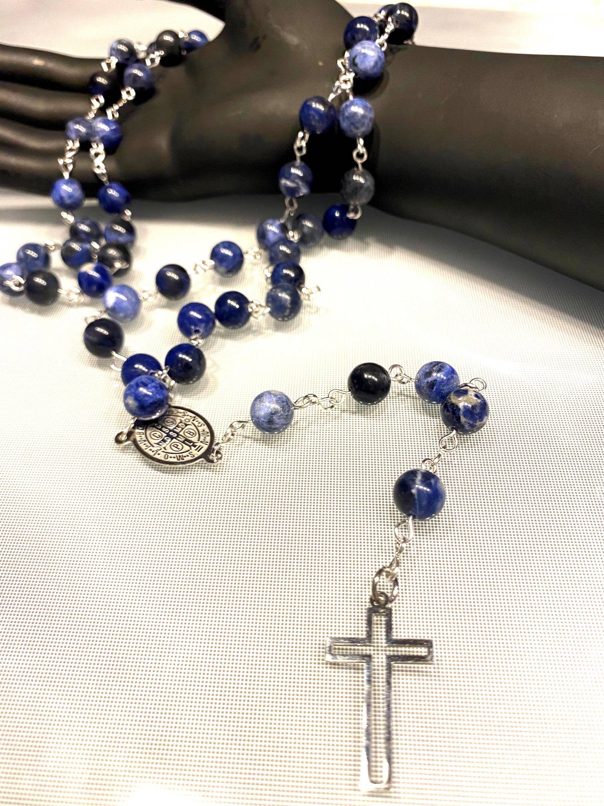 Rosenkranz Aus Sodalith - Halbedelstein/Edelstein in Ca. 56cm Rosenkranz Aus Sodalith - Halbedelstein/Edelstein in Ca. 56cm von HeiligerBimBamShop