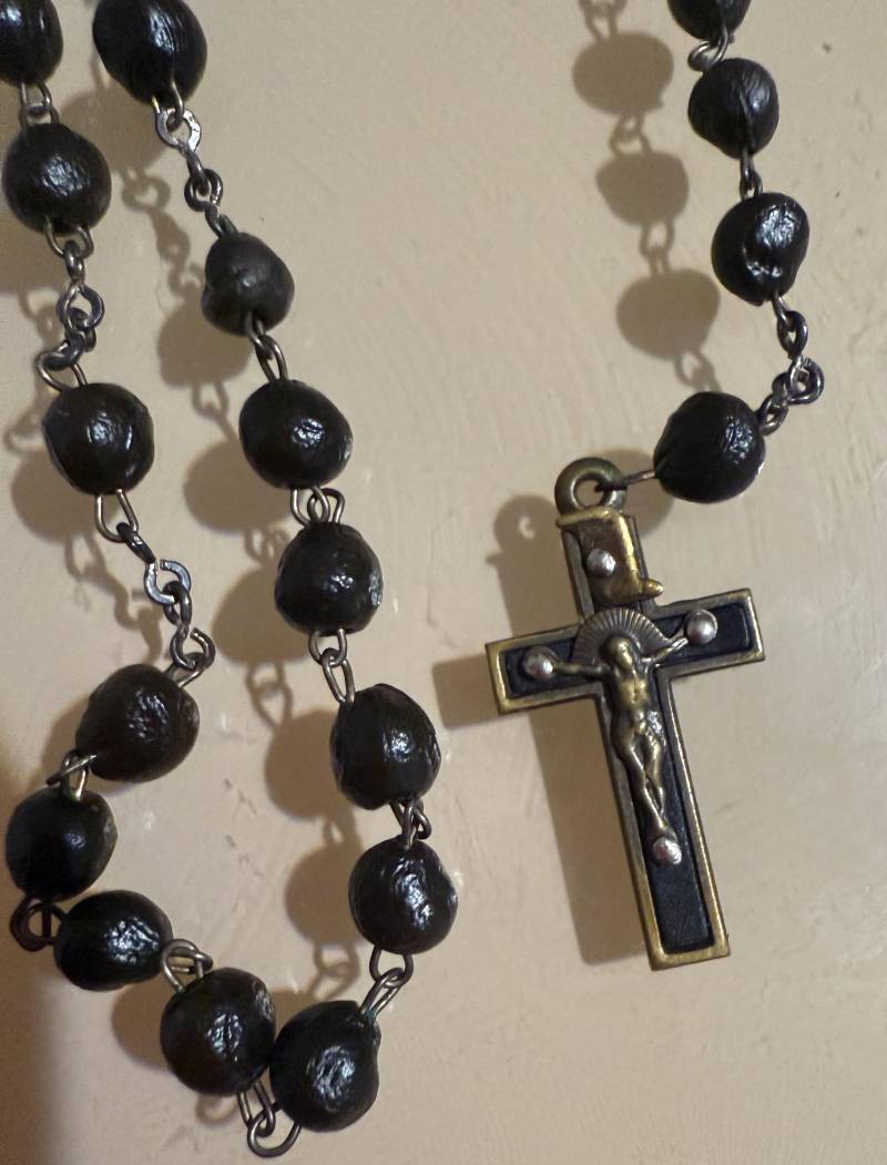 Antike Rosenkränze Und Brustkreuze 1940 von HeinrichAntique