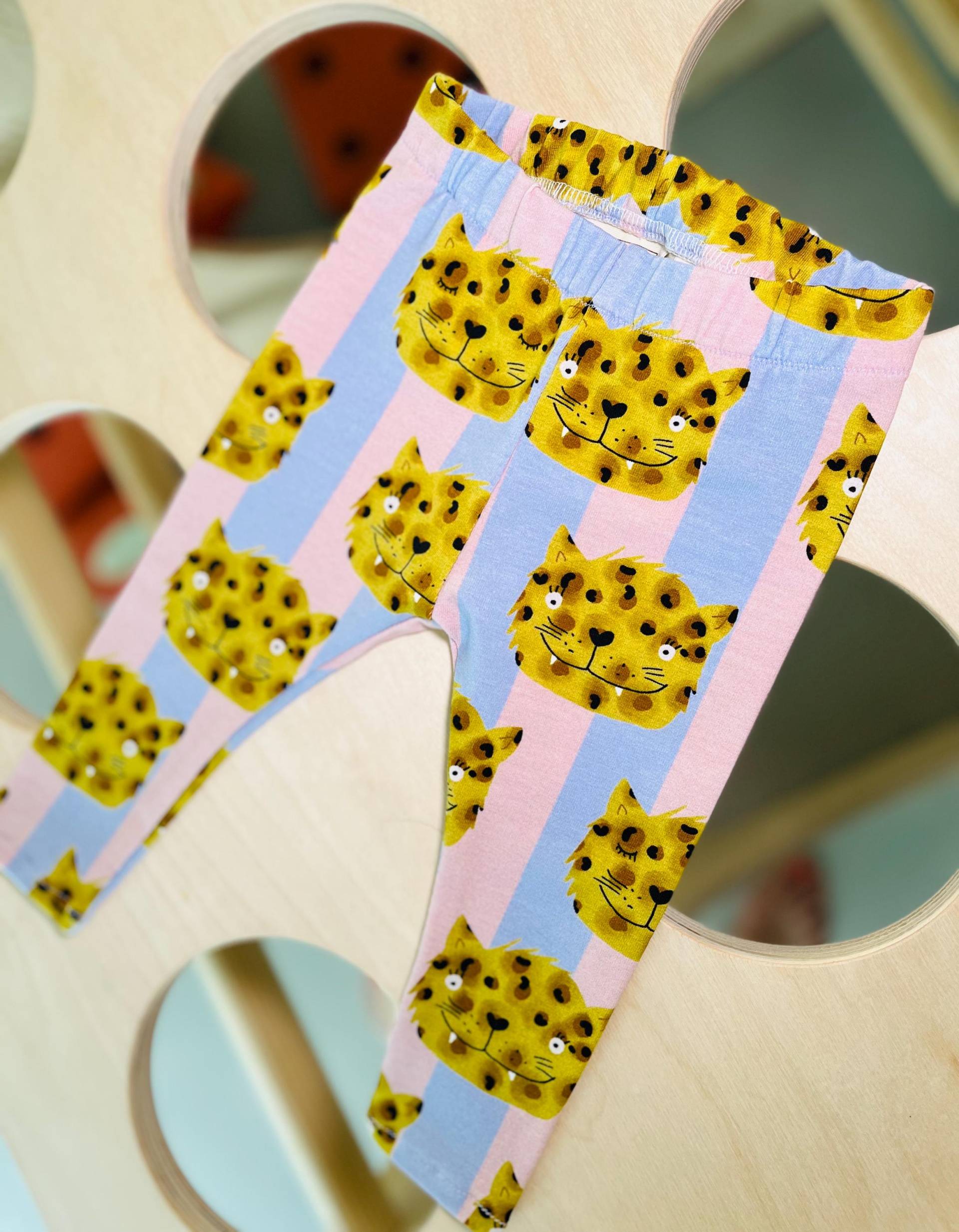 Leggins Von Heiterbisbockig, Material Oeko Tex 100/Gots Zertifiziert, Fair Und Nachhaltig in Deutschland Produziert Leggins Von Heiterbisbockig, Material Oeko Tex 100/Gots Zertifiziert, Fair Und Nachhaltig in Deutschland Produziert von HeiterbisBockig