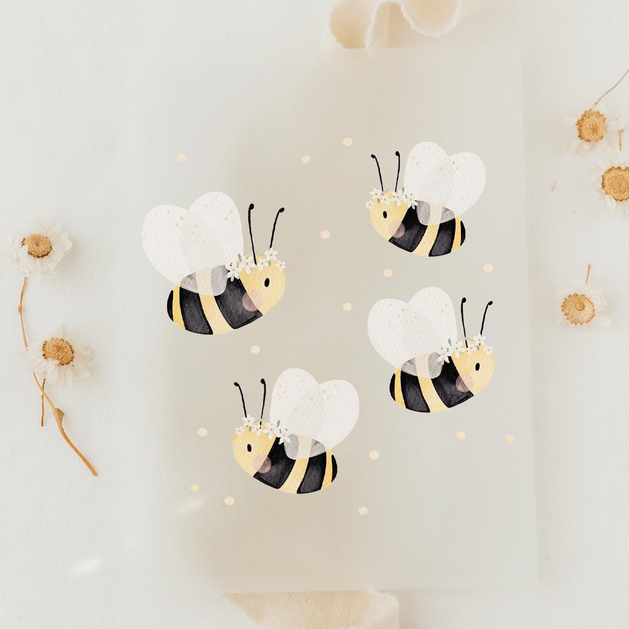 Bügelbild Bienen Weiß - Motiv Zum Aufbügeln Auf Kinderkleidung Hej Hanni Art. Nr. Hhs-46314813260043 von HejHanni