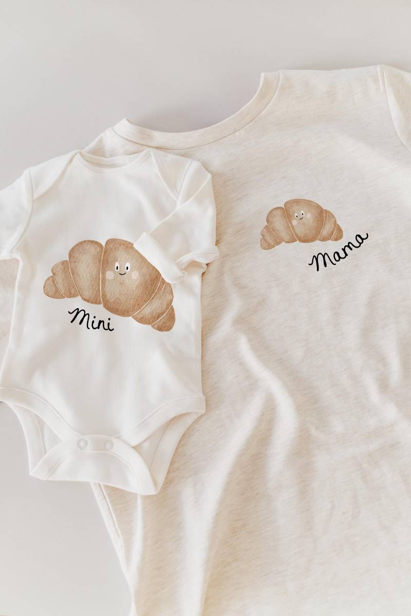 Bügelbilderset Mama & Mini Croissant - Motiv Zum Aufbügeln Auf Kinderkleidung Hej Hanni Art. Nr. Hhs-45670655656203 Bügelbilderset Mama & Mini Croissant - Motiv Zum Aufbügeln Auf Kinderkleidung Hej Hanni Art. Nr. Hhs-45670655656203 von HejHanni
