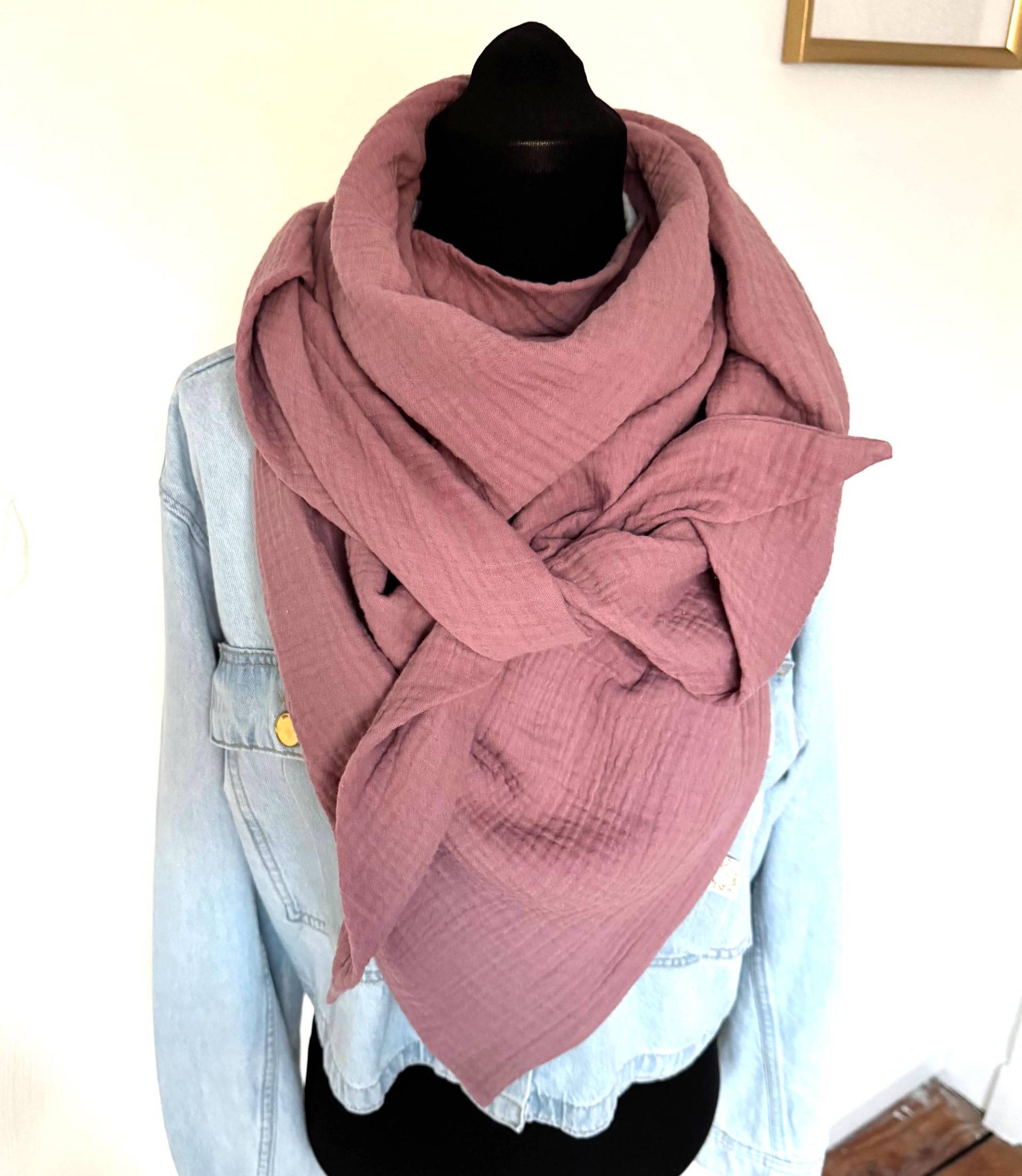Musselintuch Xxl | Altrosa Halstuch Schal Damen Stilltuch Boho Tuch Geschenk Für Sie Musselin Wickelschal von HejHejStudio