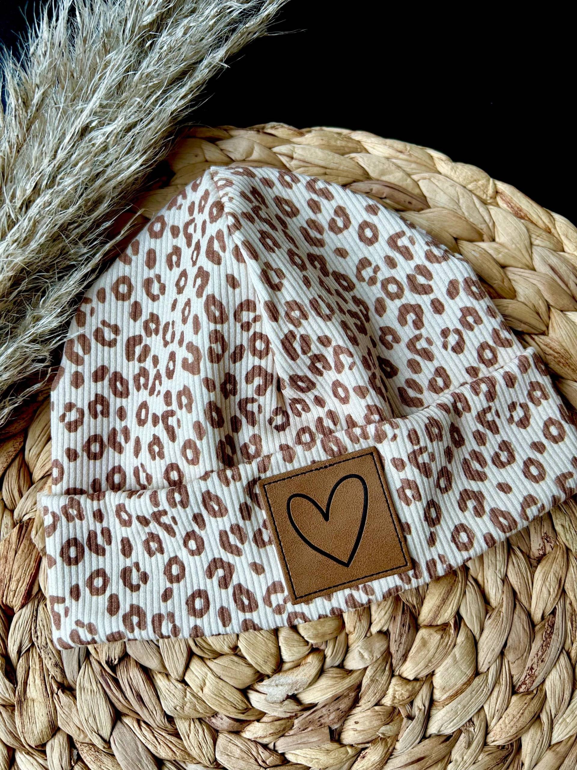 Beanie Aus Weichem Leo Ripp-Jersey Beanie Aus Weichem Leo Ripp-Jersey von HejMiniskleineWelt