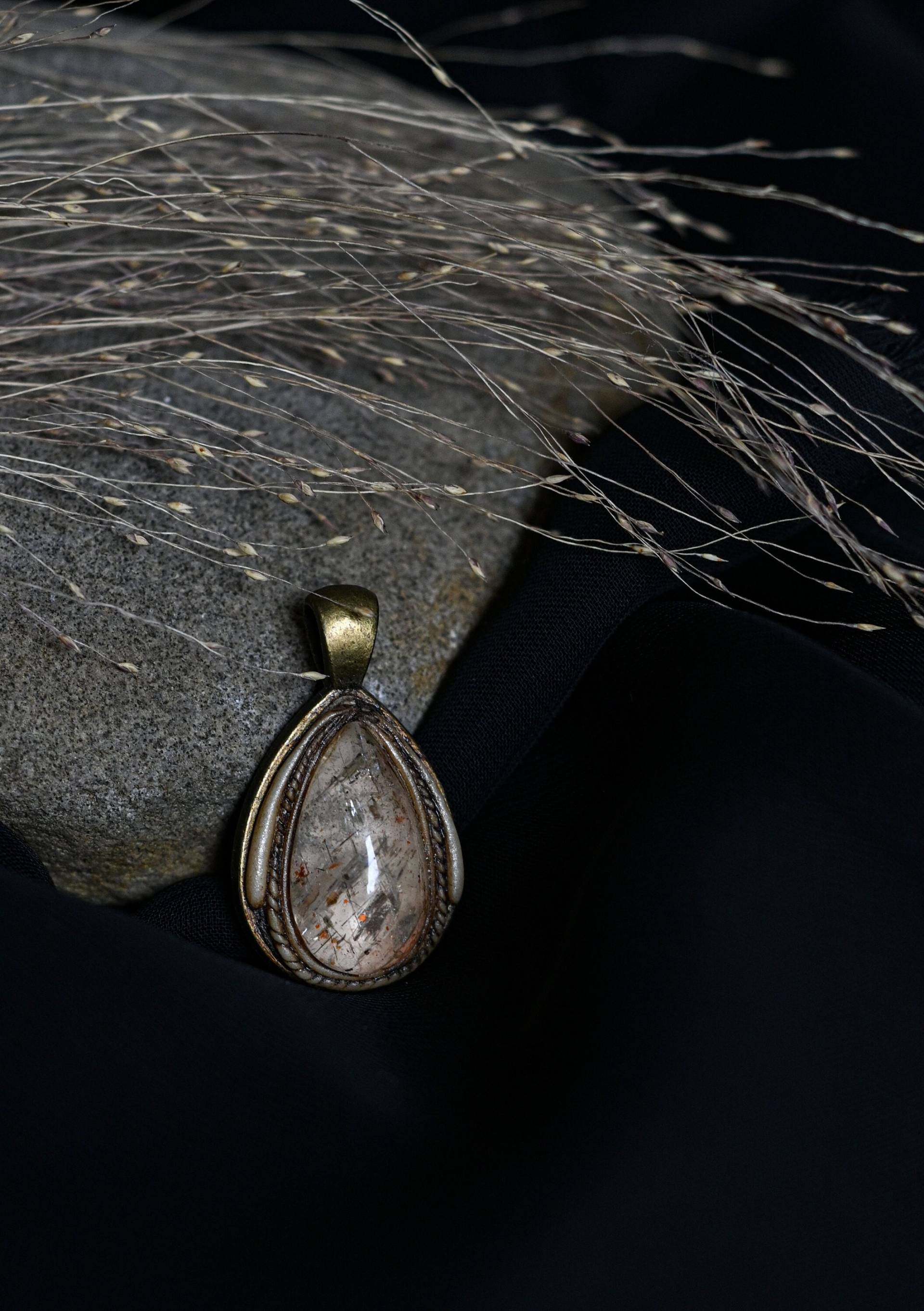 Sonnenstein Halskette Sonnenstein Halskette von HekateJewelry