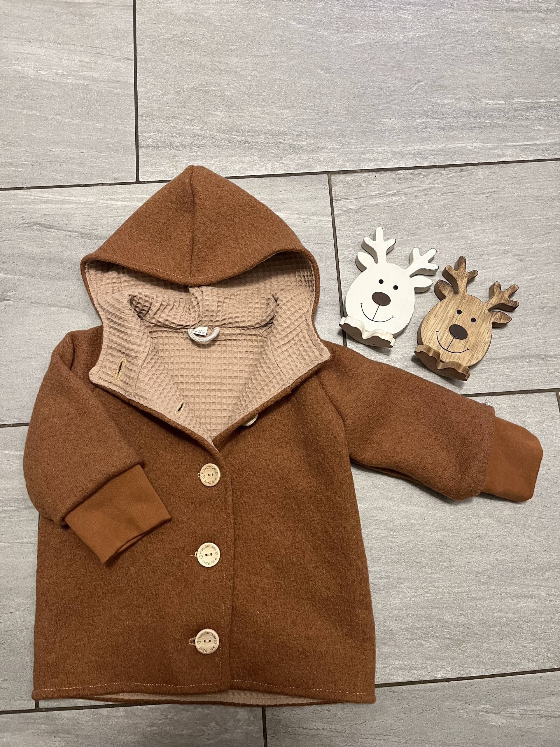 Wollwalk Jacke Für Kinder Mit Holzknöpfen in Größe 92 von Heldenstoff