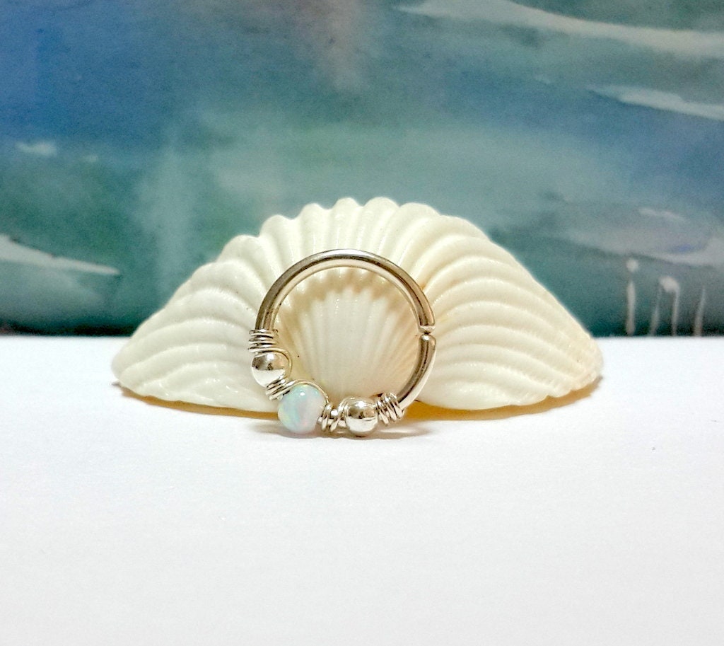 sterling Silber Tragus Opal Ring Knorpel Hoop | 16G-24G, Handarbeit, Geschenke sterling Silber Tragus Opal Ring Knorpel Hoop | 16G-24G, Handarbeit, Geschenke von HelenCollectionJewel
