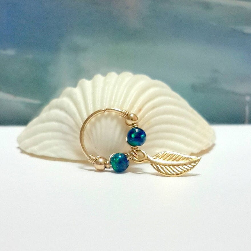 Opal Knorpel Ohrring 14K Gold Gefüllt, Sterling Silber, 22-16 Gauge, Boho Schmuck Opal Knorpel Ohrring 14K Gold Gefüllt, Sterling Silber, 22-16 Gauge, Boho Schmuck von HelenCollectionJewel