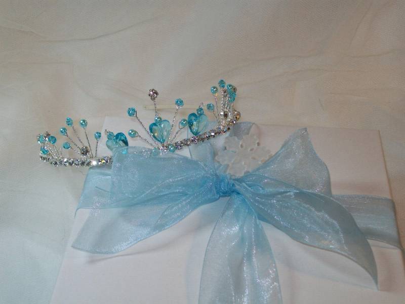 Gefrorene Inspirierte Elsa Tiara Kopfschmuck Krone Märchen Kostüm Tiara, Gefrorene Kostüm, Kostenloser Versand Innerhalb Des Vereinigten Königreichs Gefrorene Inspirierte Elsa Tiara Kopfschmuck Krone Märchen Kostüm Tiara, Gefrorene Kostüm, Kostenloser Versand Innerhalb Des Vereinigten Königreichs von HelenCurtisTiaras