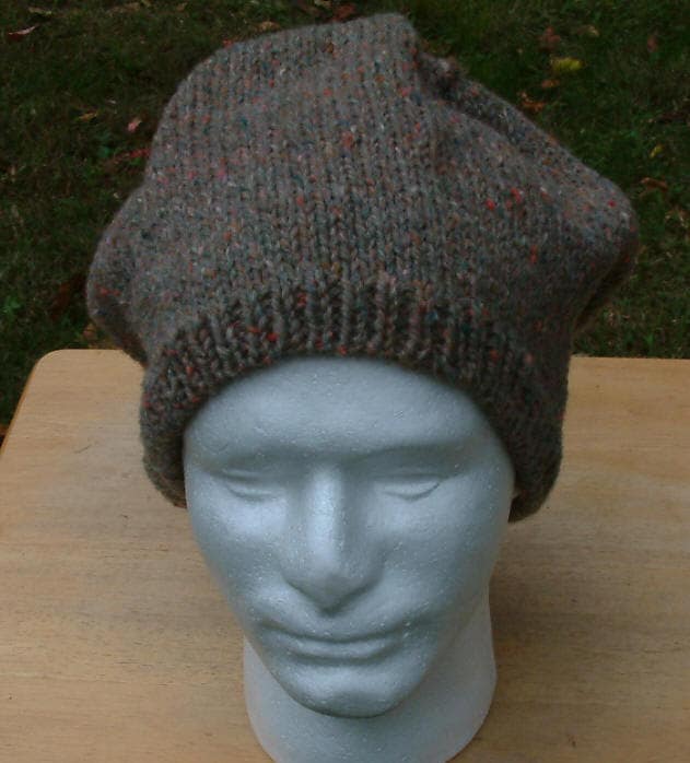 Braune Tweed Wolle Bad Boy Mütze von HelenFeddema