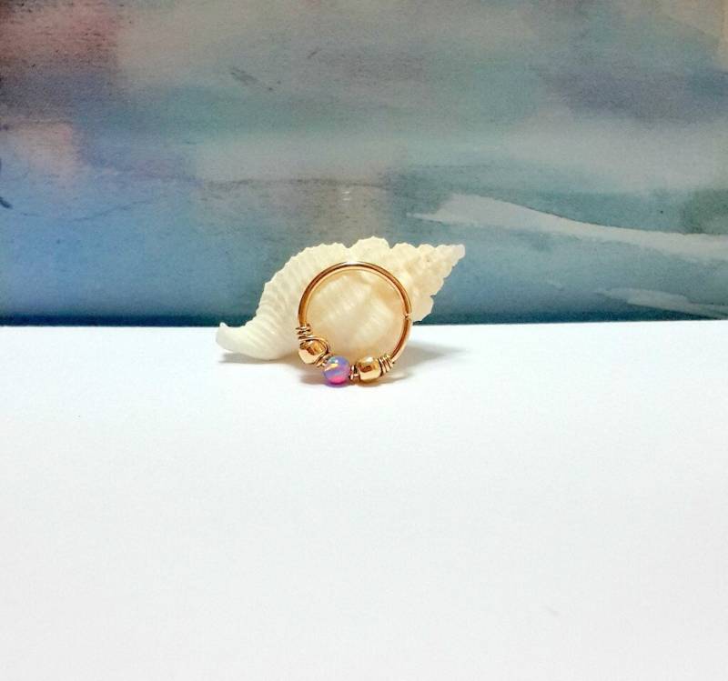 14K Gold Gefüllter Feueropal Nasenring 20G 22G 24G Winziger Hoop, Supergeschenk von HelenJewelryK