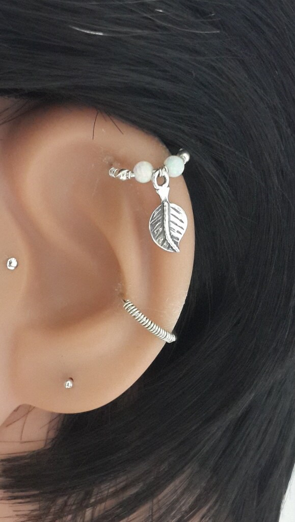 sterling Silber Ohrring Blatt Feueropal Helix-Piercing | 16G-22G, Black Friday von HelenJewelryK