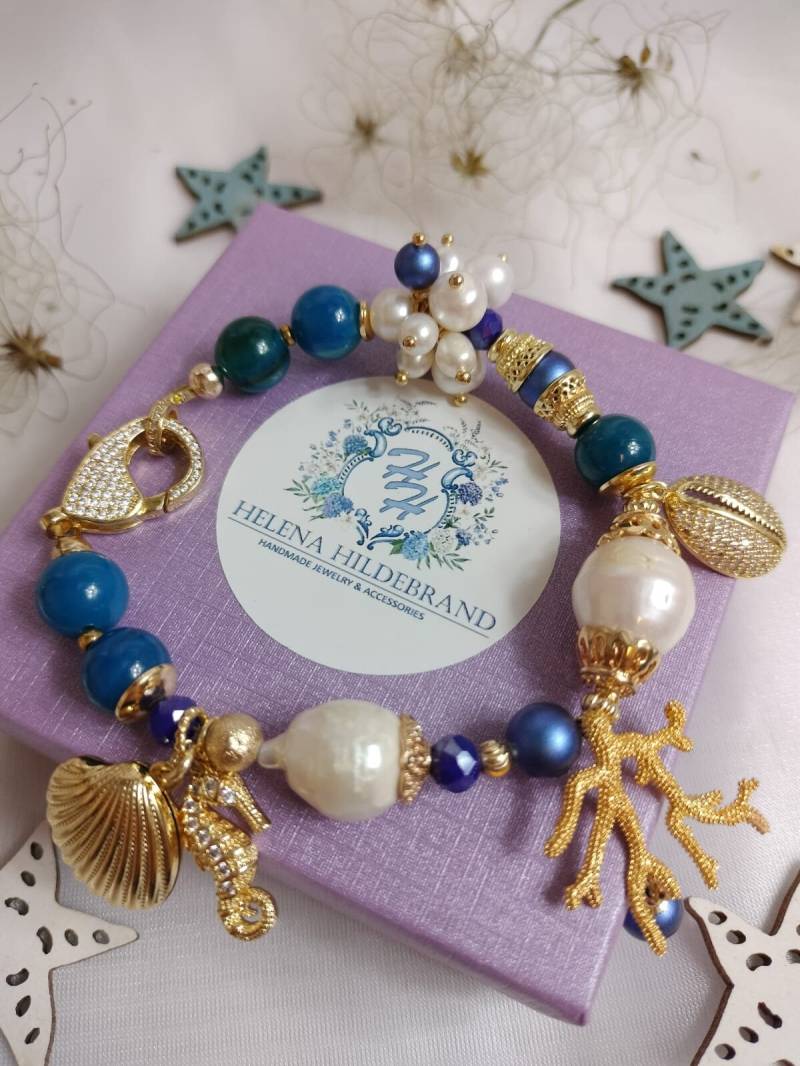 Handmade Bracelet Blue White Natural Pearls & Stones Woman Gift Unique Piece Jewellery Set von HelenaHildebrand888