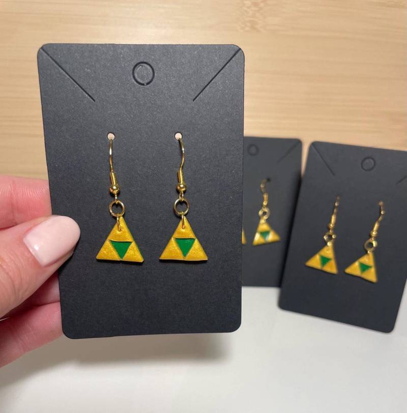 Triforce Ohrringe Fimo Triforce Ohrringe Fimo von HelenesArtStudio