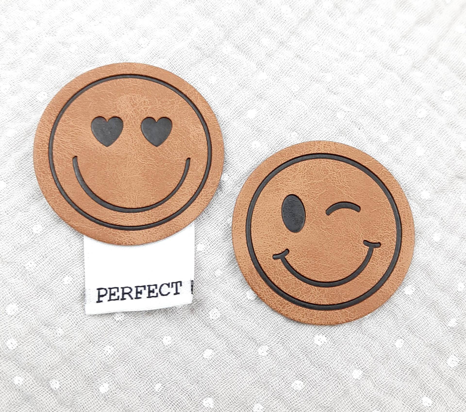 Kunstleder Label Set Smiley Love Perfect von HeleniiHandmade