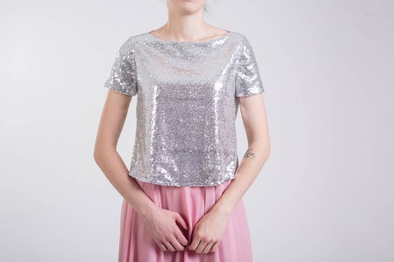 Silber Pailletten-Top Mit Kurzen Ärmeln. Braut Und Brautjungfer T-Shirt Mit. Besonderer Anlass Kurze - Erhältlich in Gold von HelensWear