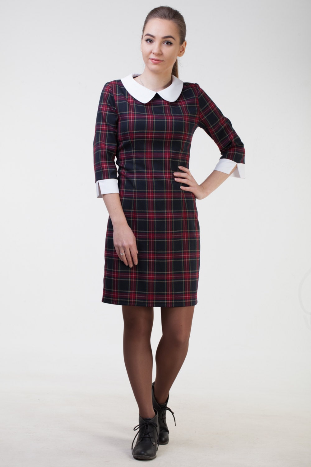 Süßes Schwarzes Kariertes Kleid Midi Schwarz Weiß Kragen Schwarz Tartan Weiß Süßes Schwarzes Kariertes Kleid Midi Schwarz Weiß Kragen Schwarz Tartan Weiß von HelensWear