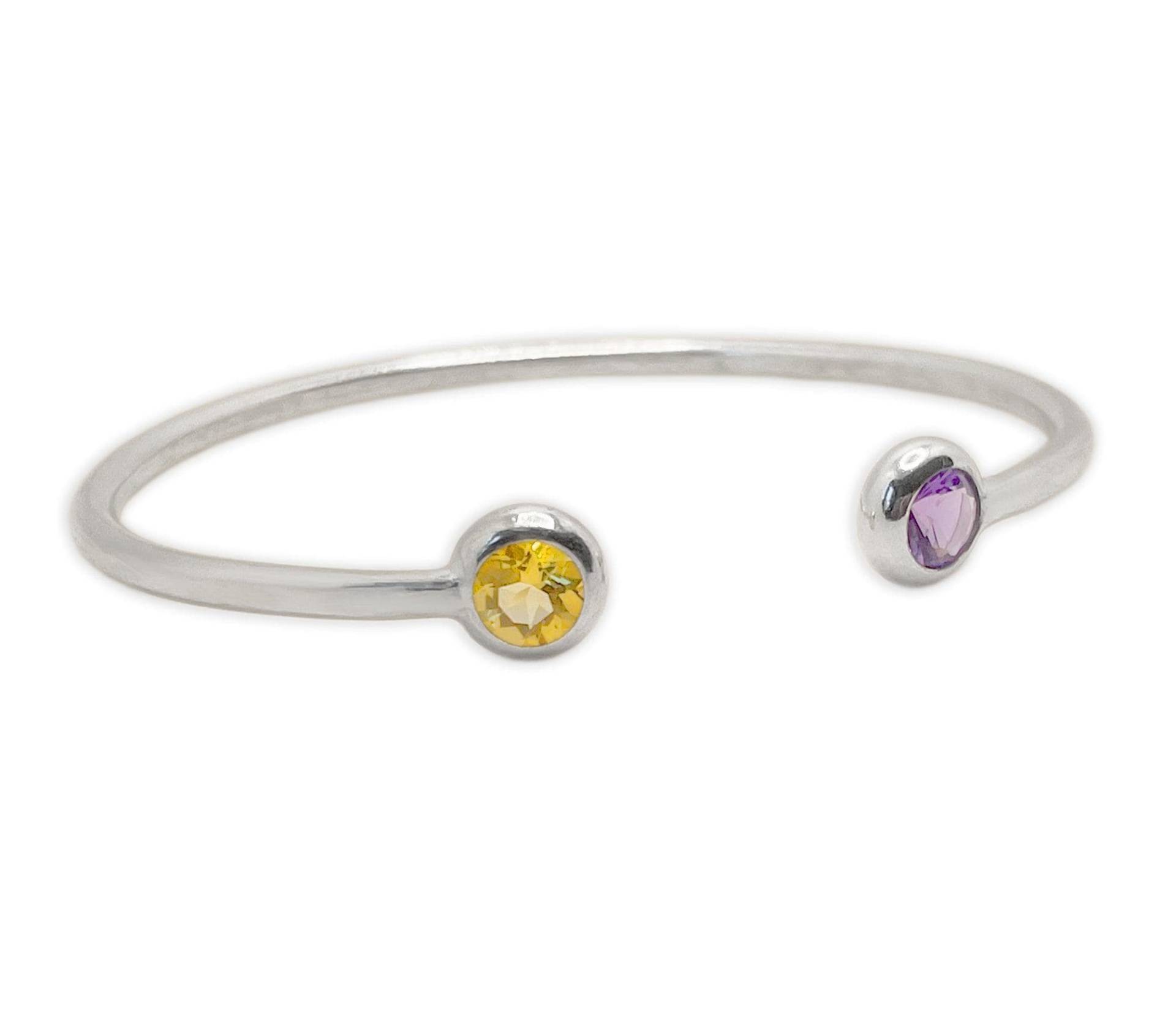 925 Silber Armreif Mit Gelbem Citrin Und Lila Amethyst 925 Silber Armreif Mit Gelbem Citrin Und Lila Amethyst von HeliadenJewellery