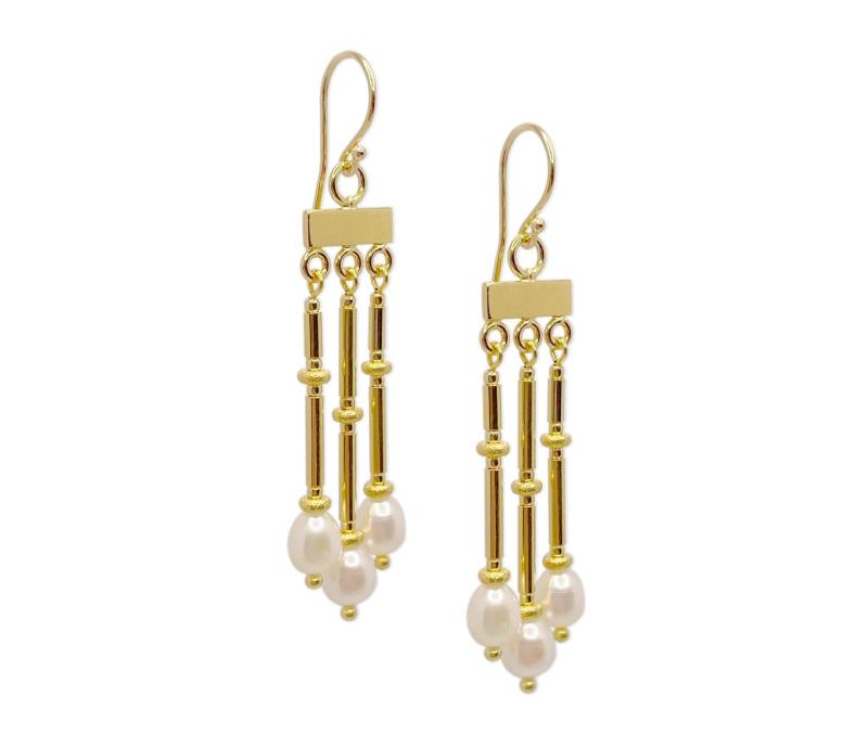 Crotalia Ohrhänger Mit Vergoldetem 925 Silber Und Zuchtperlen Crotalia Ohrhänger Mit Vergoldetem 925 Silber Und Zuchtperlen von HeliadenJewellery