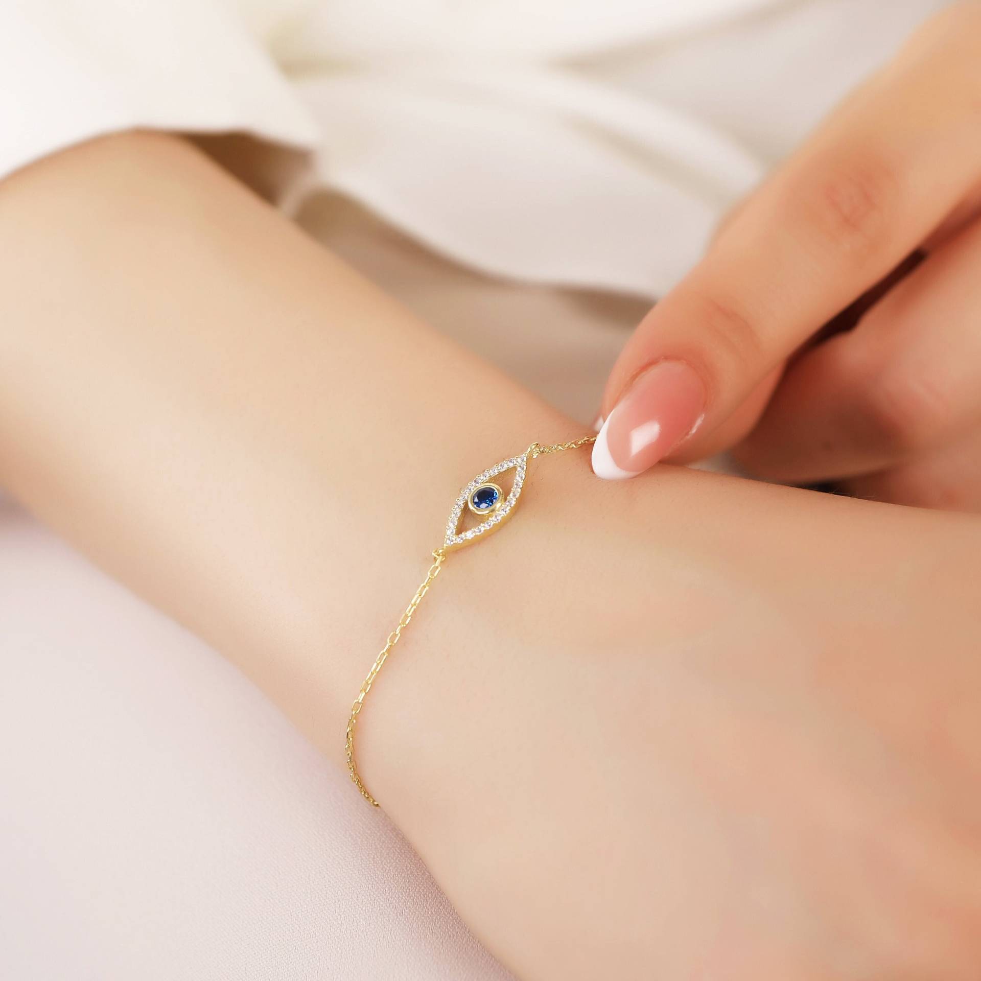 14K Gold Evil Eye Armband, Cz Diamant Schutz Des Schmuck, Good Luck Charm, Geburtstagsgeschenk, Weihnachtsgeschenk von HeliosGoldJewelry