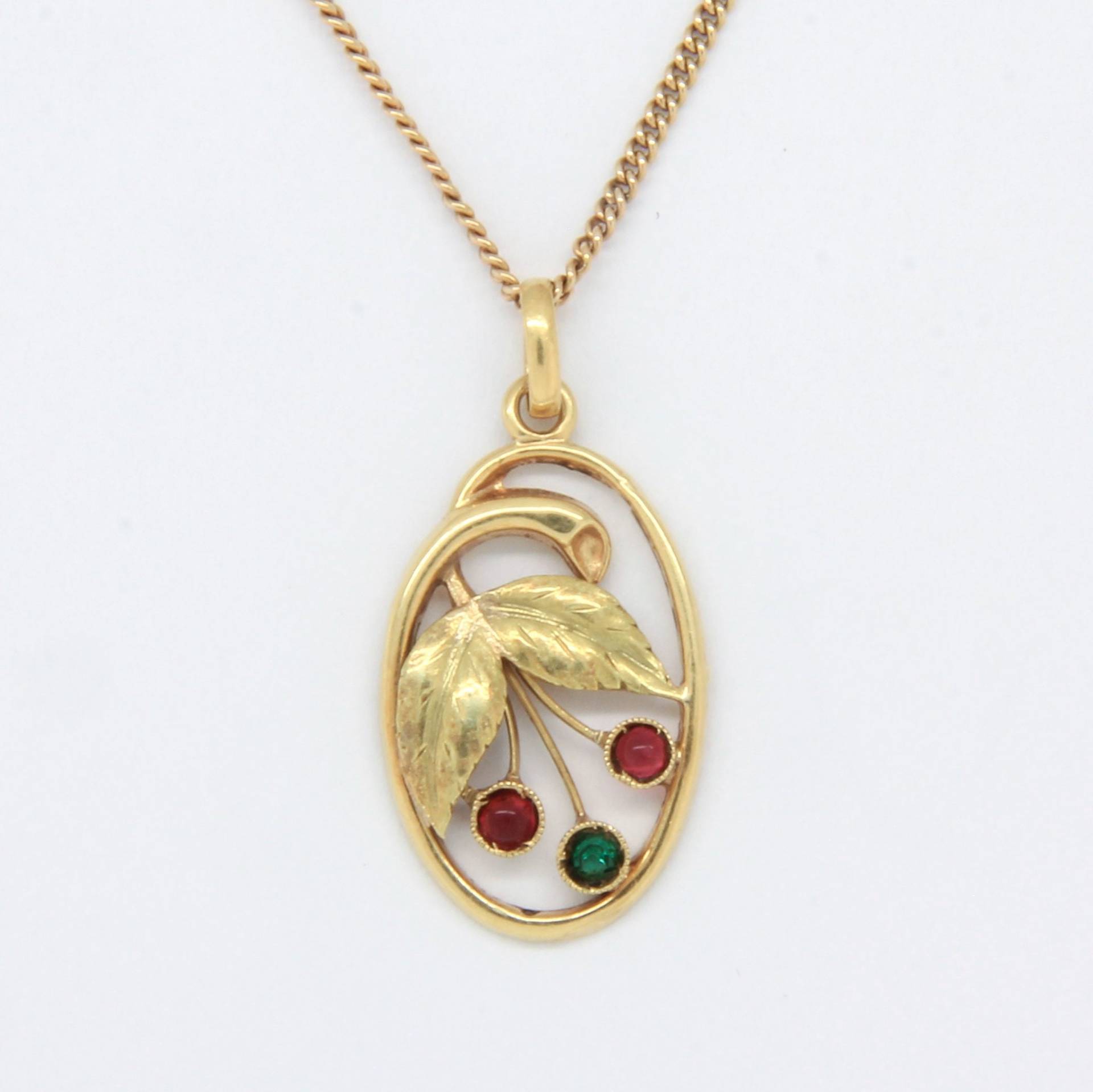 Jugendstil-Goldanhänger, 14K Gold, Jugendstil-Anhänger, Antiker Fruchtanhänger, Goldfruchtanhänger, Kirschenkette, Farbige Paste Jugendstil-Goldanhänger, 14K Gold, Jugendstil-Anhänger, Antiker Fruchtanhänger, Goldfruchtanhänger, Kirschenkette, Farbige Paste von Heliosvintage