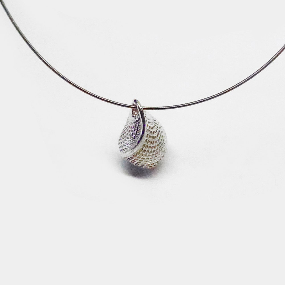 Einzigartiger Langer Tropfen Anhänger, Sterling Silber Großer Große Halskette, Moderner Anhänger Für Frauen, Statement Korbschmuck von HellaGanorJewelry