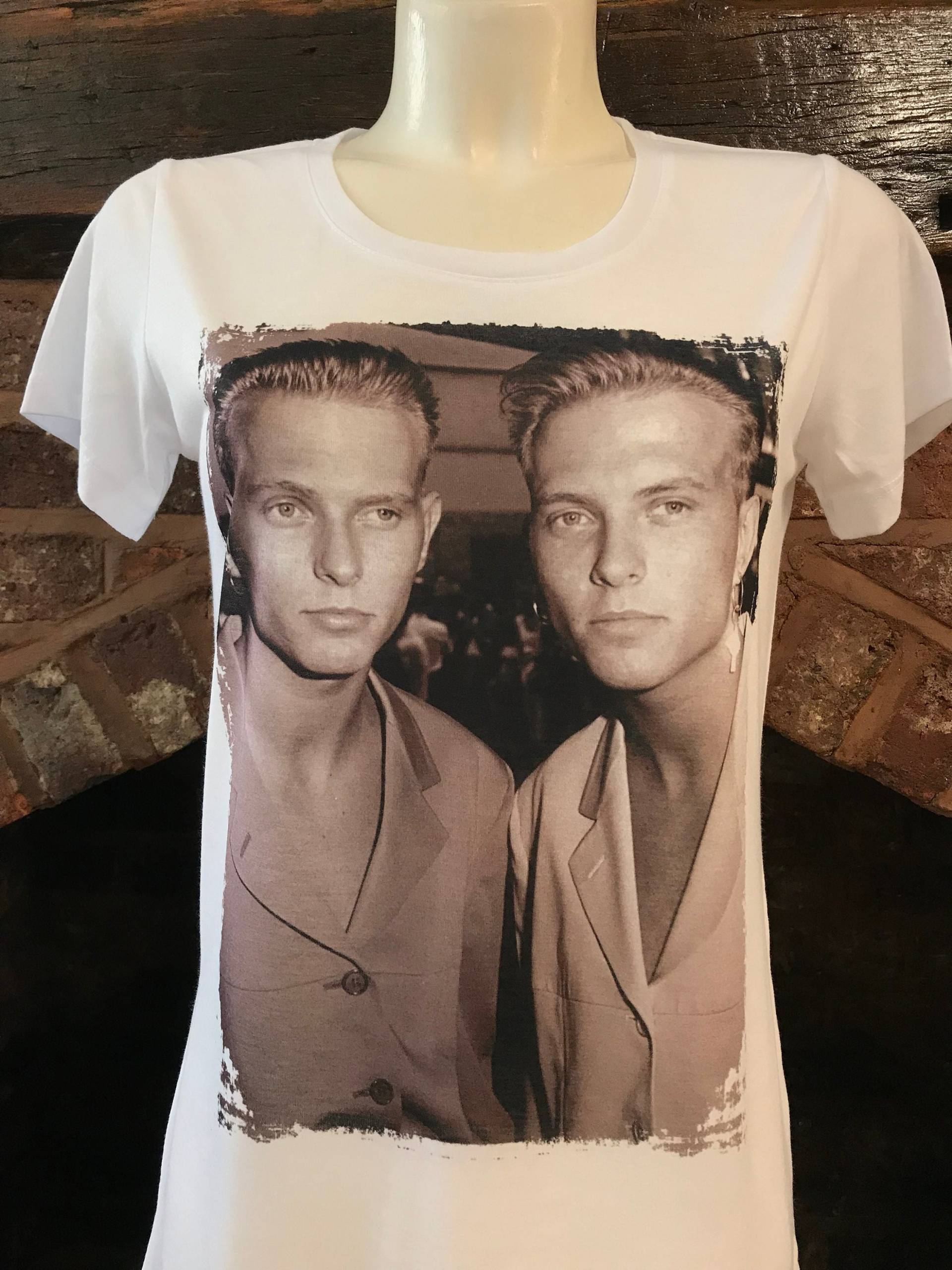 Bros T-Shirt - Herren & Damen Alle Größen. Musik. Luke Goss, Matt Goss von Hellmouth