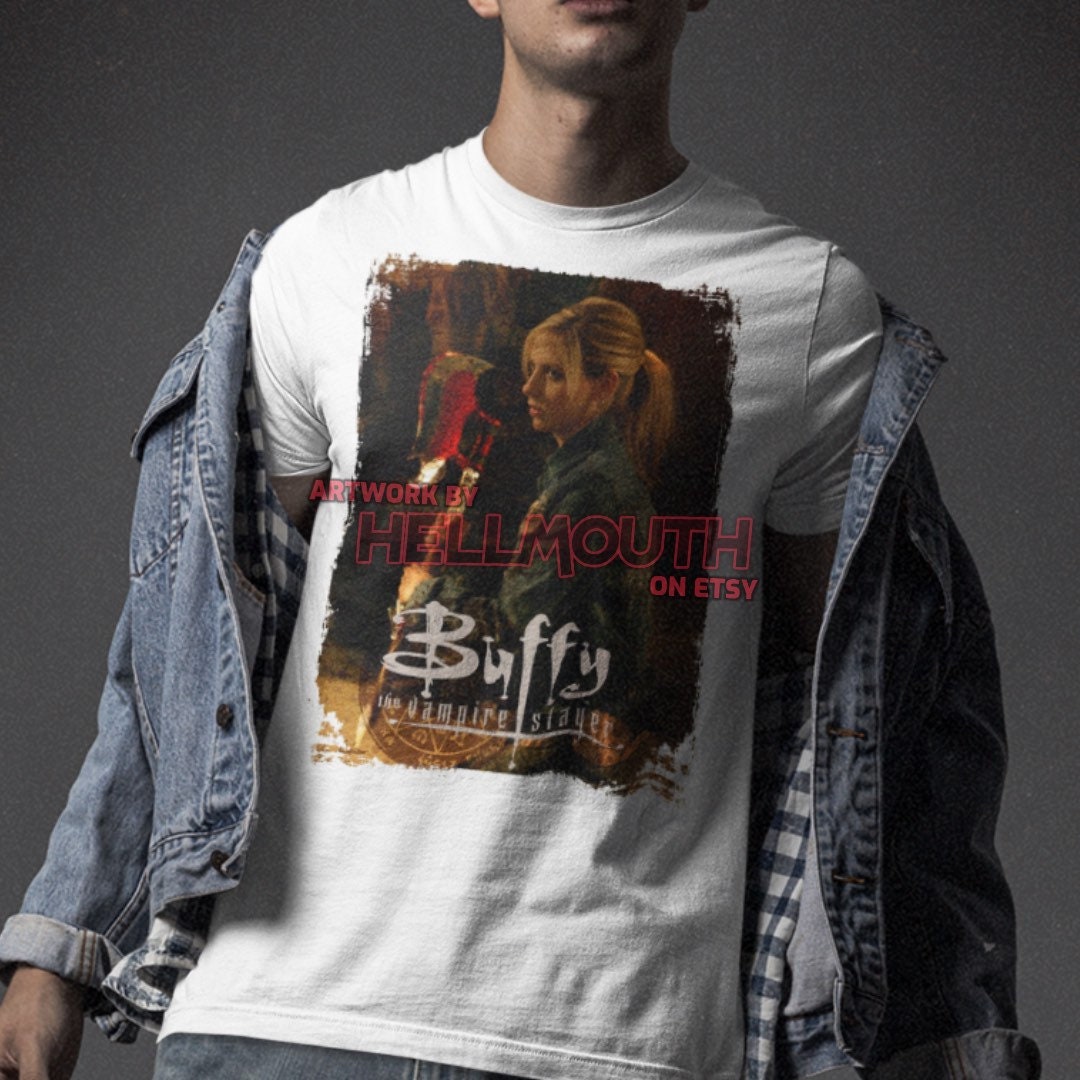 Buffy The Vampire Slayer - Scythe Weißes T-Shirt. Staffel 7. Männer Und Frauen Alle Größen von Hellmouth