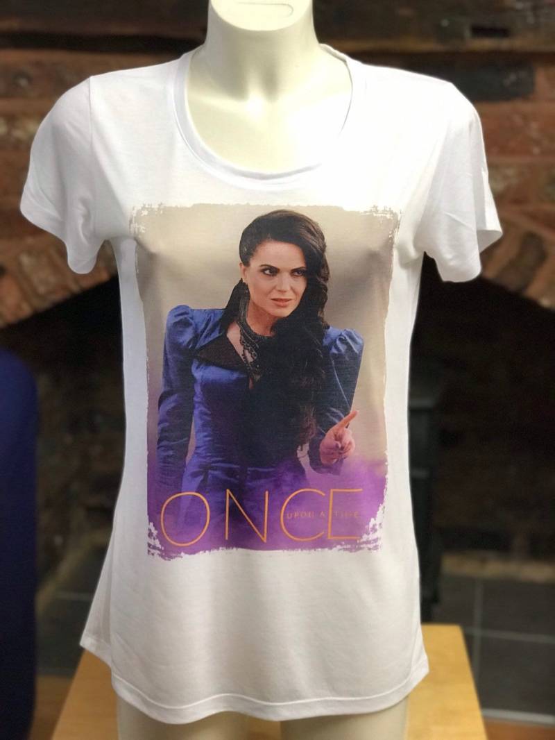 Regina Mills - Evil Queen Es War Einmal Weißes T-Shirt. Herren & Damen Alle Größen von Hellmouth