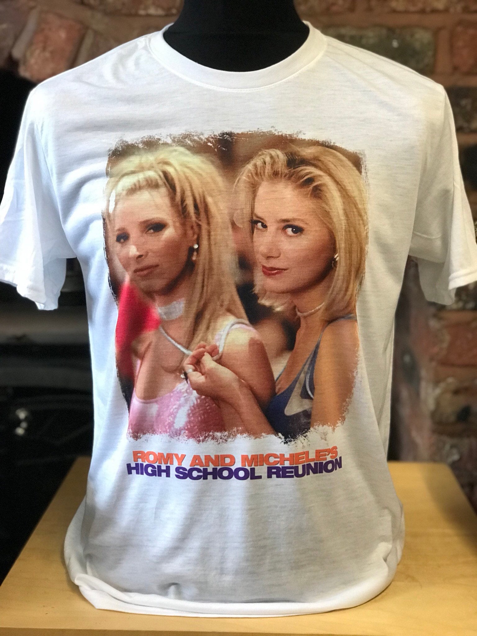 Romy Und Michele's Wiedersehen in Der Schule - Weißes T-Shirt. Herren & Damen Alle Größen. 90Er Jahre Lisa Kudrow von Hellmouth