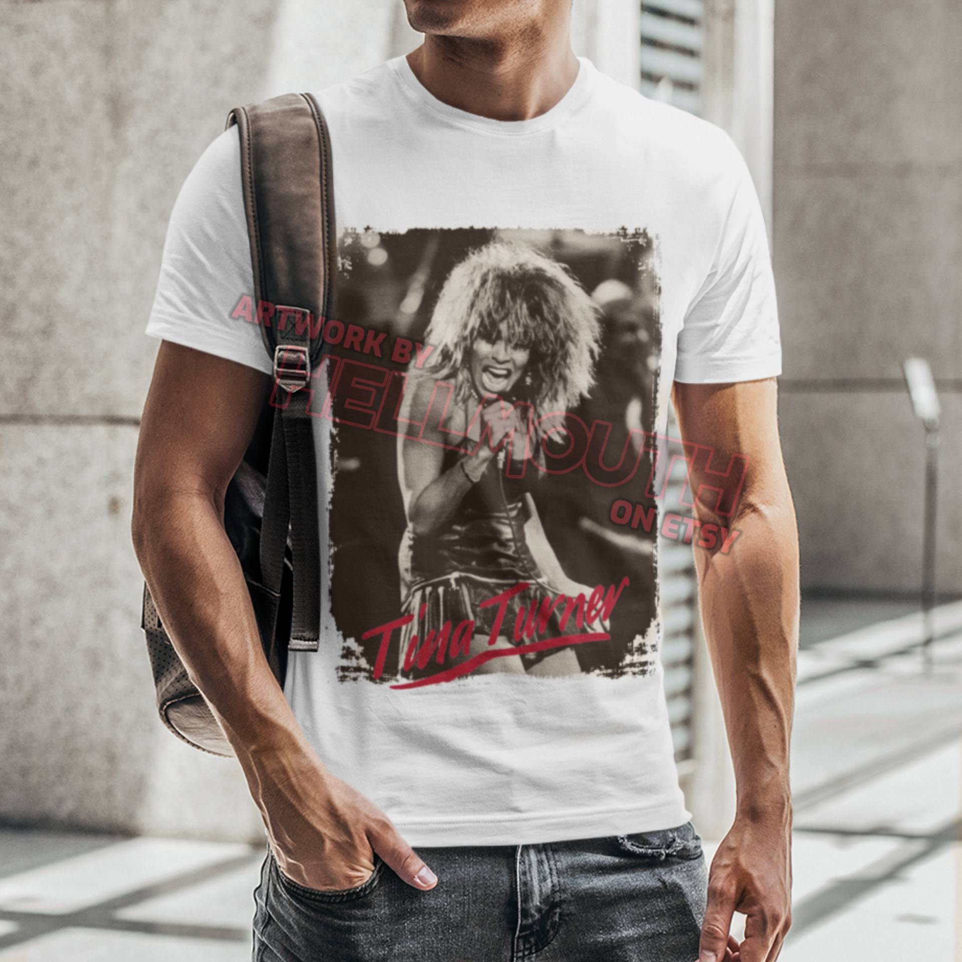 Tina Turner T Shirt - Weiß. Retro 80Er Jahre Herren & Damen Alle Größen. Musik-Reise von Hellmouth