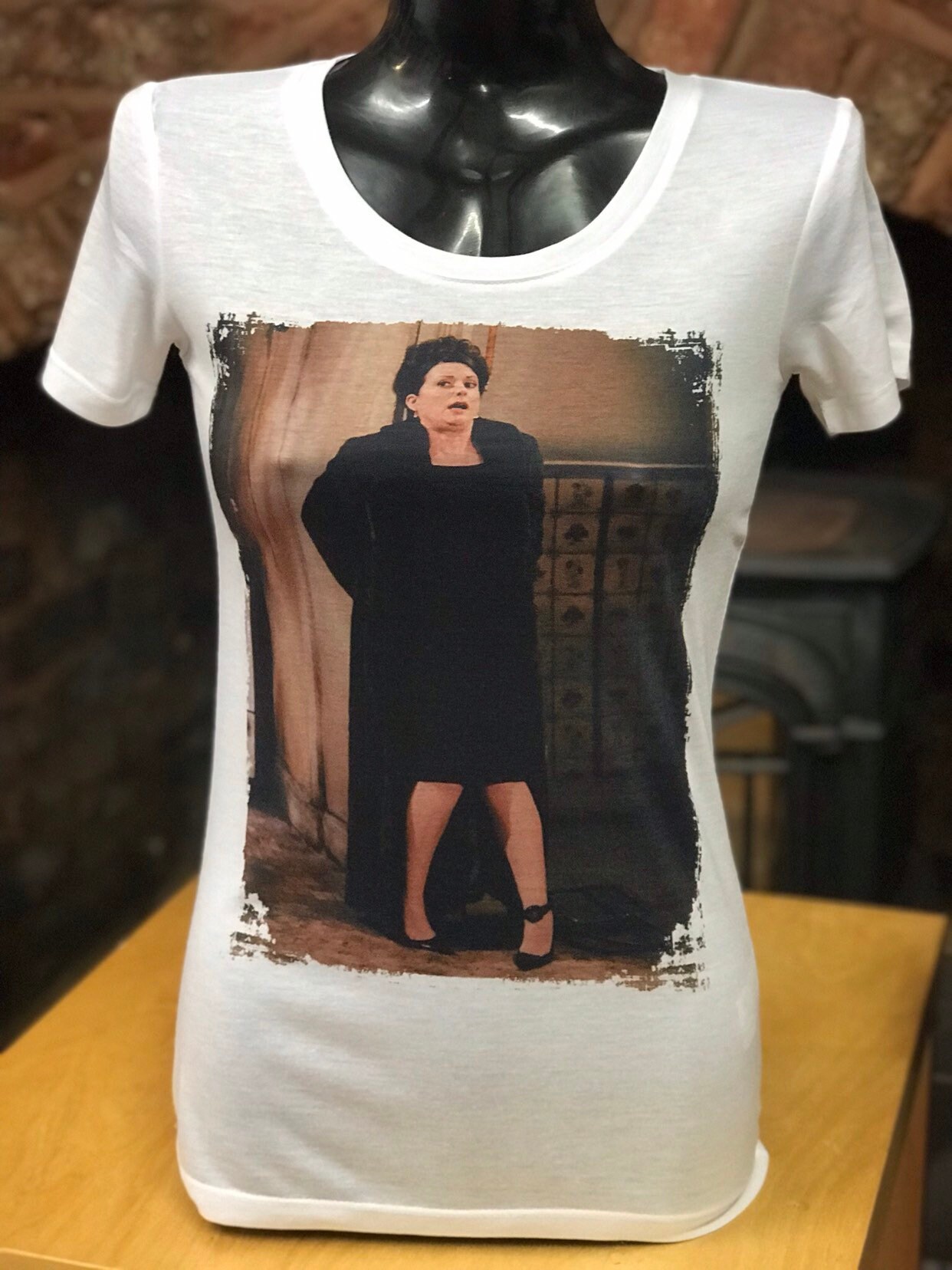 Will & Grace - Karen Walker Weißes T Shirt Herren Und Damen Alle Größen. Megan Mullally von Hellmouth